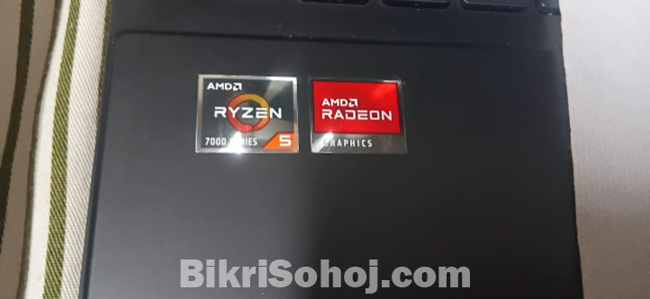 Asus vivobook go 14/15(Thailand +keyboard Thai plus English)